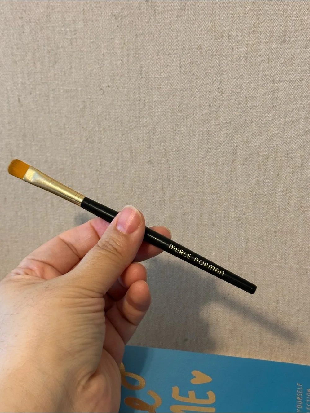 Merle Norman Concealing Flat Brush